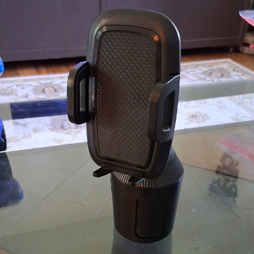 X4 CELL PHONE CUP HOLDER